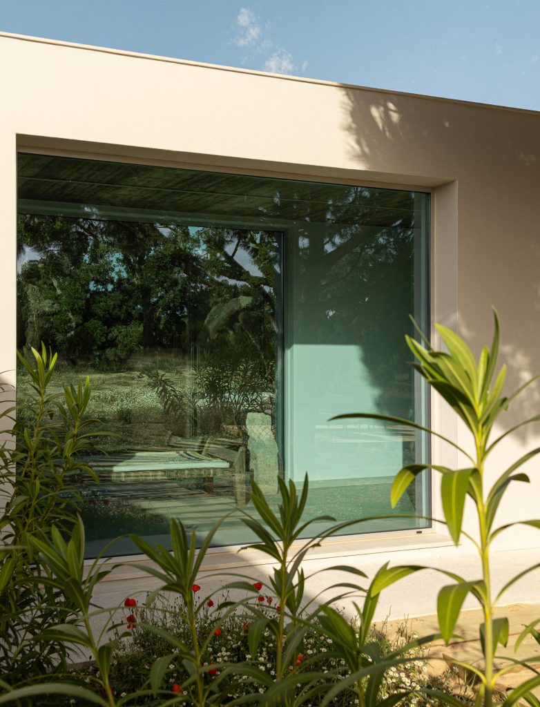 Casa M Ariane arquitetura Miguel Sabrab e fotografia Ivo Tavares Casa M Ariane arquitetura Miguel Sabrab e fotografia Ivo Tavares