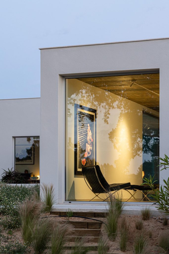 Casa M Ariane arquitetura Miguel Sabrab e fotografia Ivo Tavares Casa M Ariane arquitetura Miguel Sabrab e fotografia Ivo Tavares